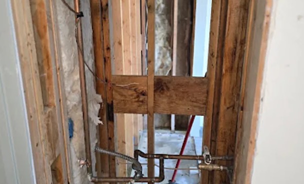 Frozen Pipe Water Removal in White Settlement, TX
