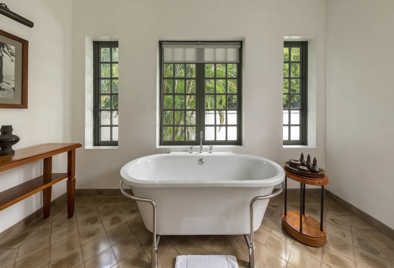 Bathtub Overflow Water Removal in Willow Park, TX